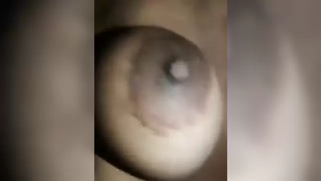 Tombul Kırgız kız sevgilisi tarafından sikerken